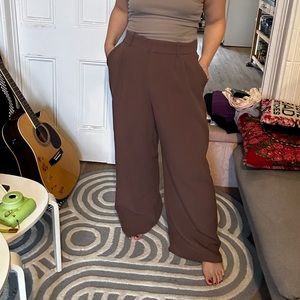 Abercrombie & Fitch - Sloane Tailored Pant